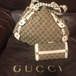 Real Gucci Pelham  bag and matching long wallet